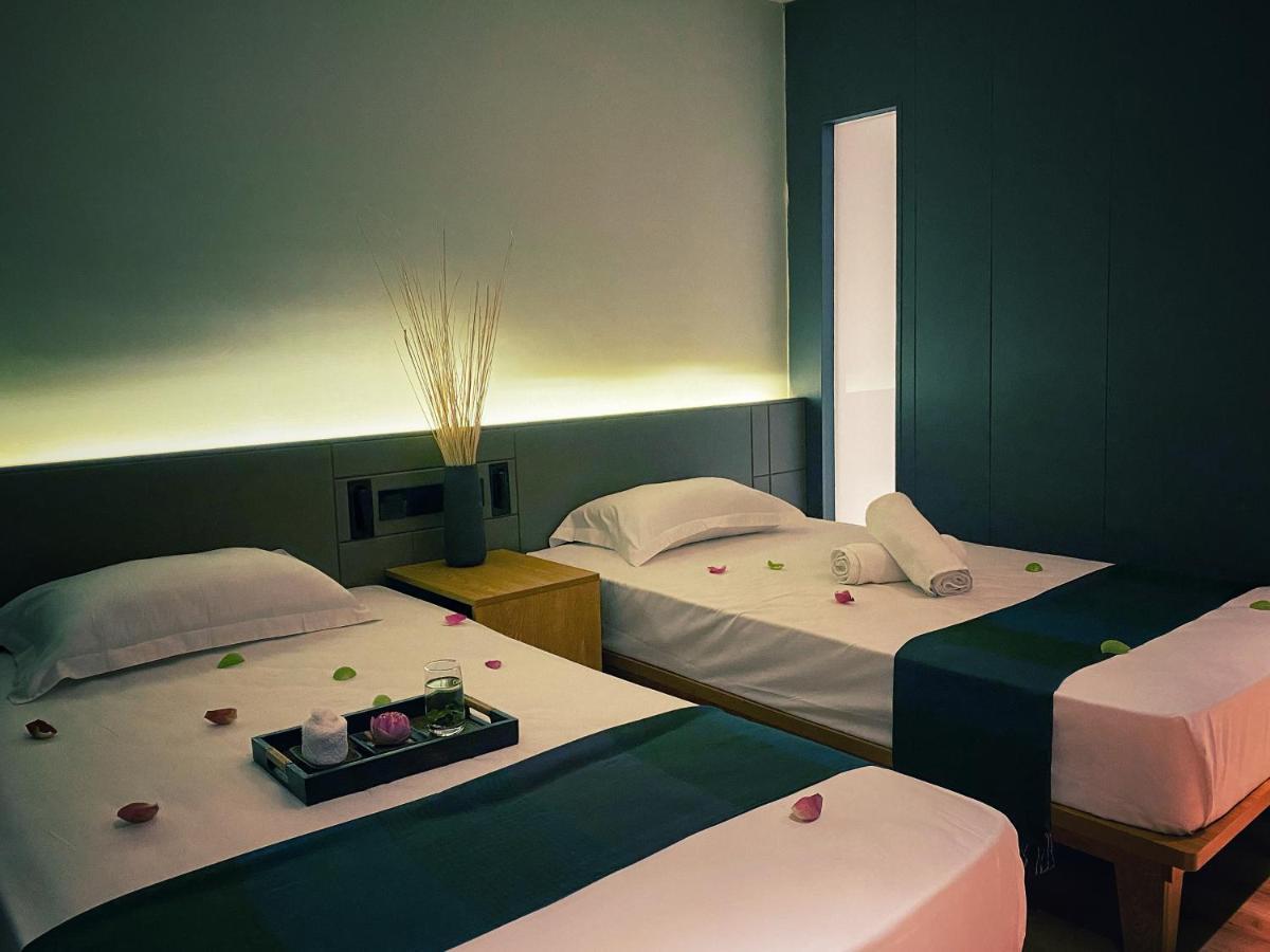 Yunfan Hotel Phnom Penh Exterior photo